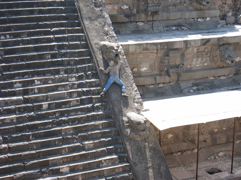 Mexico Pyramids - Mexico City 2009 0130.jpg - A trip to the Teotihuacan area of Mexico to visit the pyramids. A vast complex and a great climb to the top. This was followed by lunch in a cave, then a visit to the historical center of Mexico City. March 2009.